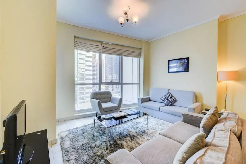 1- bed Dubai Marina Apartment in Prime Location