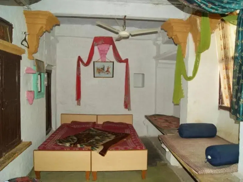 Shiva Guest House