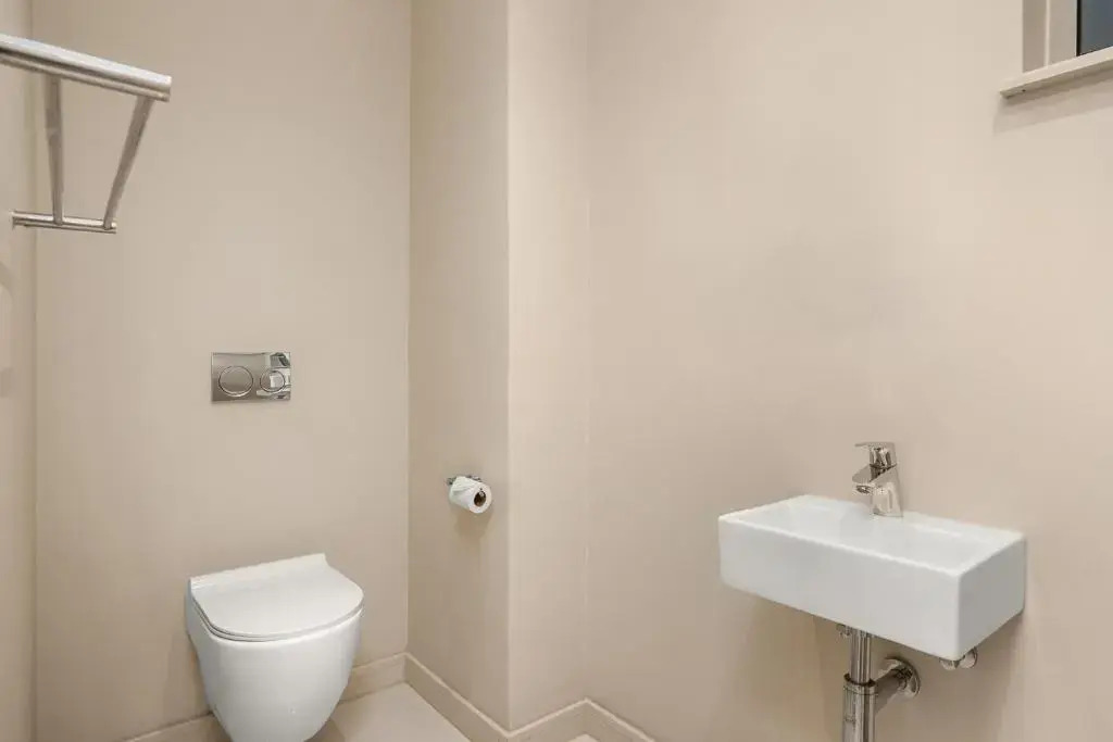 Easy Stay - The Tyrwhitt Rosebank
