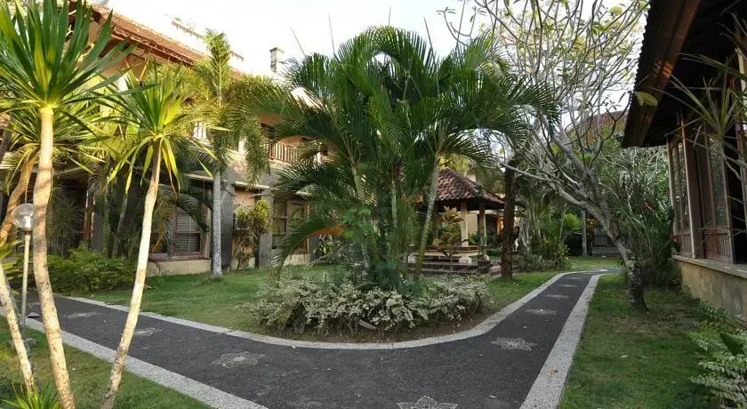 The Wing Ed Hotel Bali