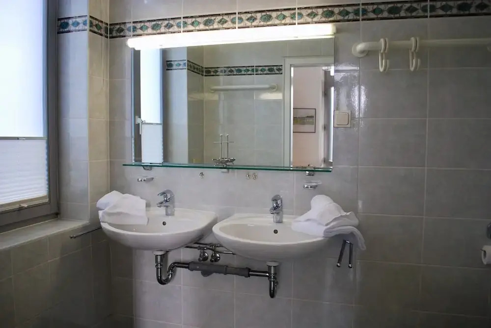 Villa-Schering-App-EG-links
