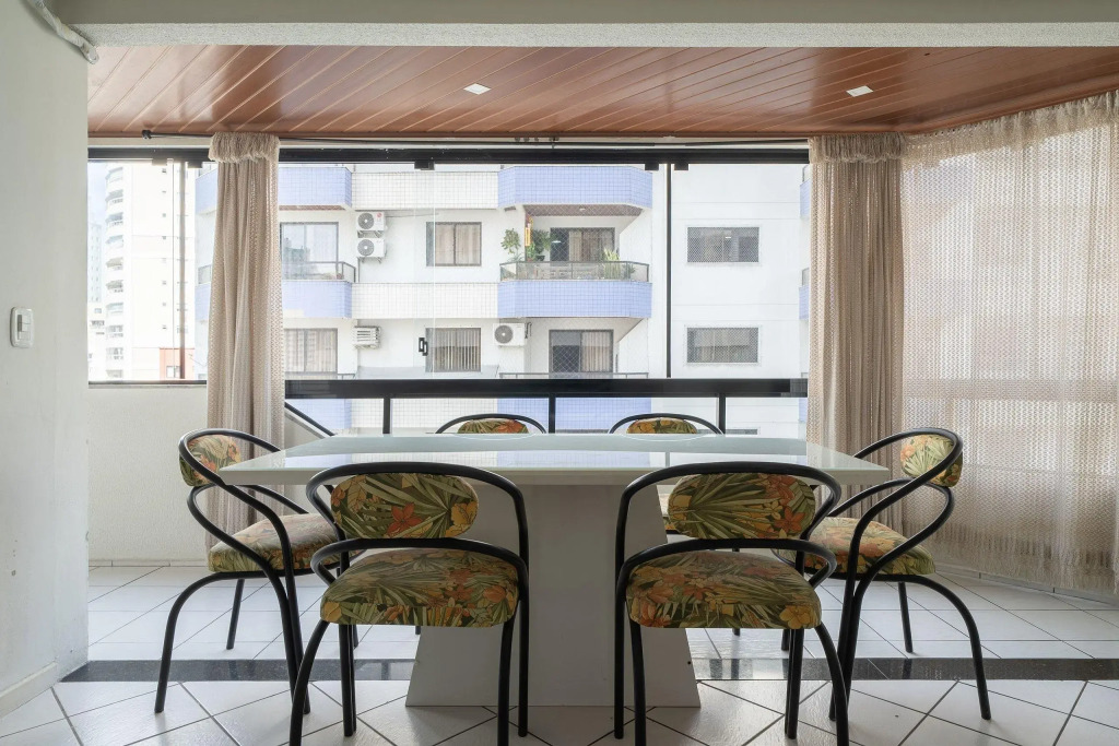 Apartamento Encantador A 4min Da Praia Liv903