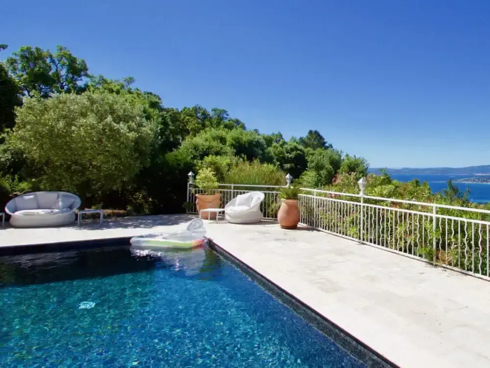 Horizon Les Issambres (To Make Arrangement For Check In Please Contact The Property At Least 5 Days In Advance)