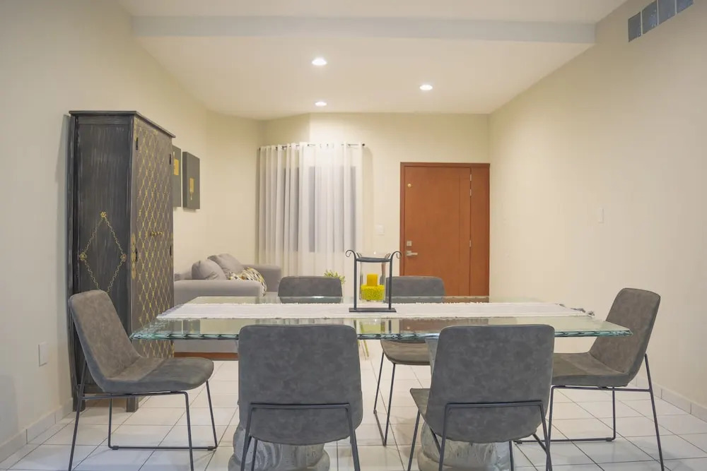 Gaviotas Apartments