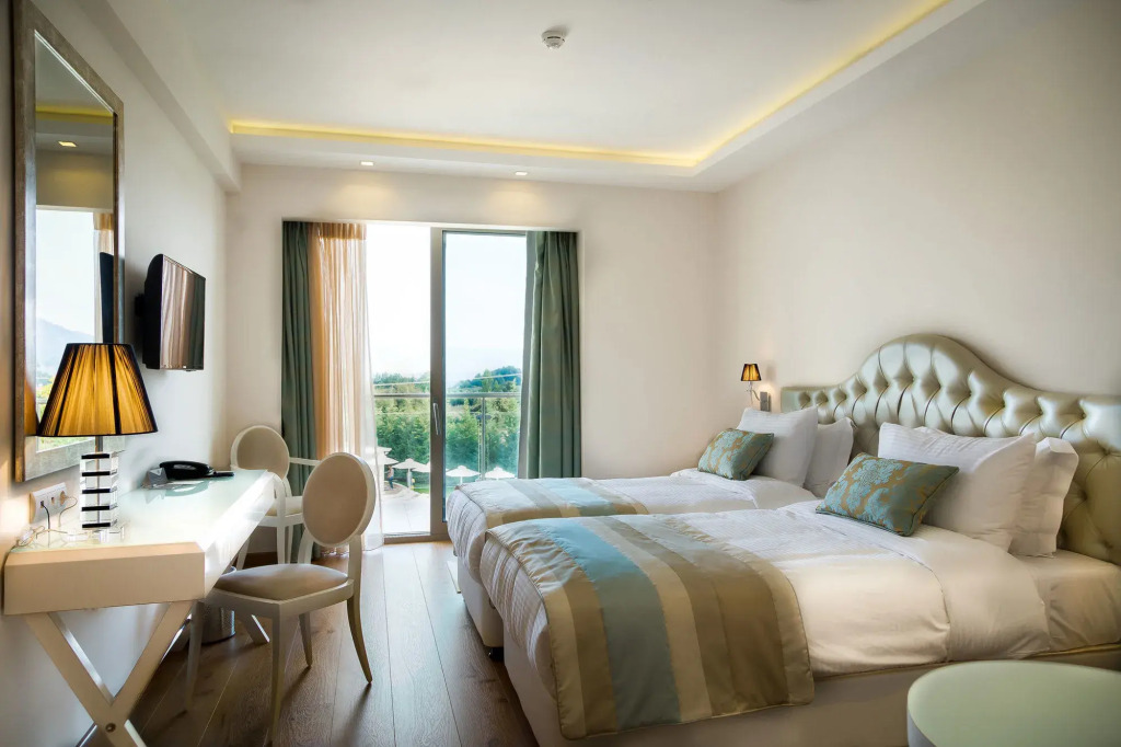 Calma Hotel & Spa