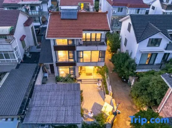 Hangzhou Yunzhongxi Homestay (Jiuxi Road Zhijiang Road)