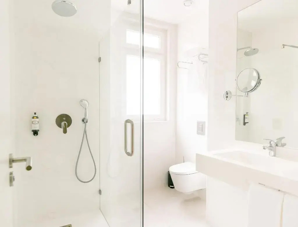 LX SoHo Boutique Hotel by RIDAN Hotels