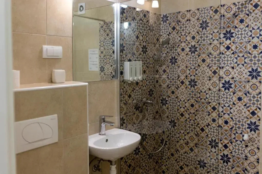 Garni Hotel 11tica DM
