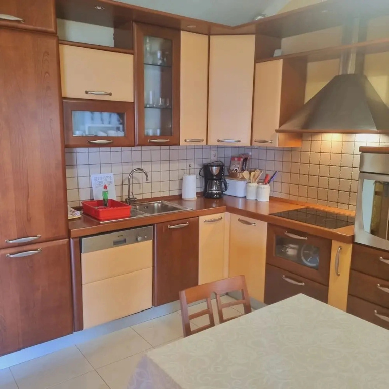 Superior Apartment Nina