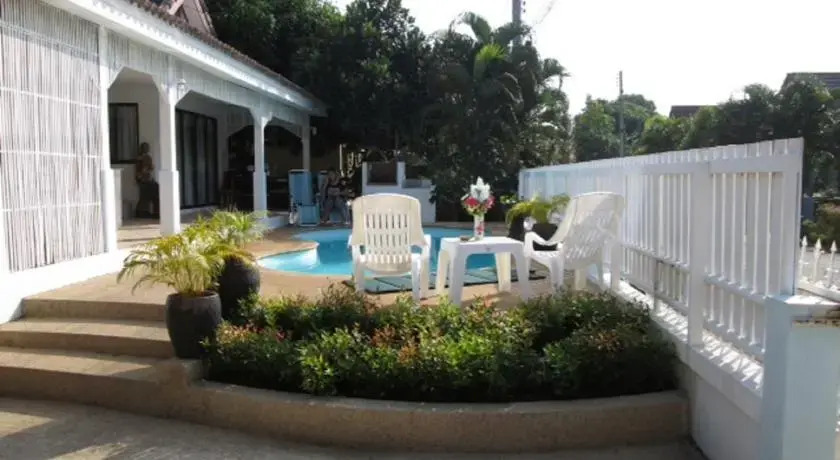 Thai Dream Pool House
