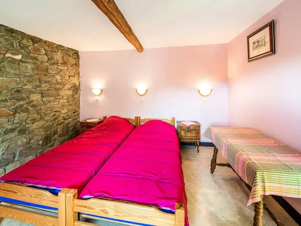 Forestside Escape for 15 Guests