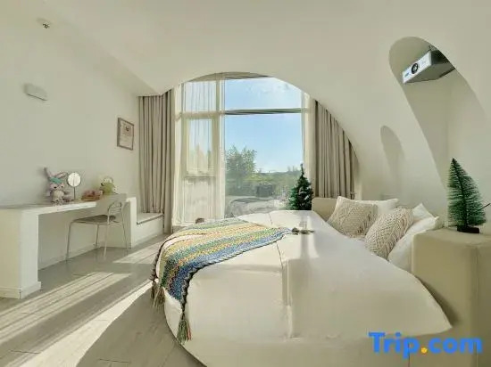 Shanghai Hudiegu Homestay (Shanghai International Tourism Resort)