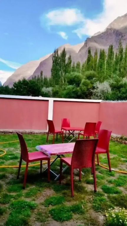 Vantage Lodge