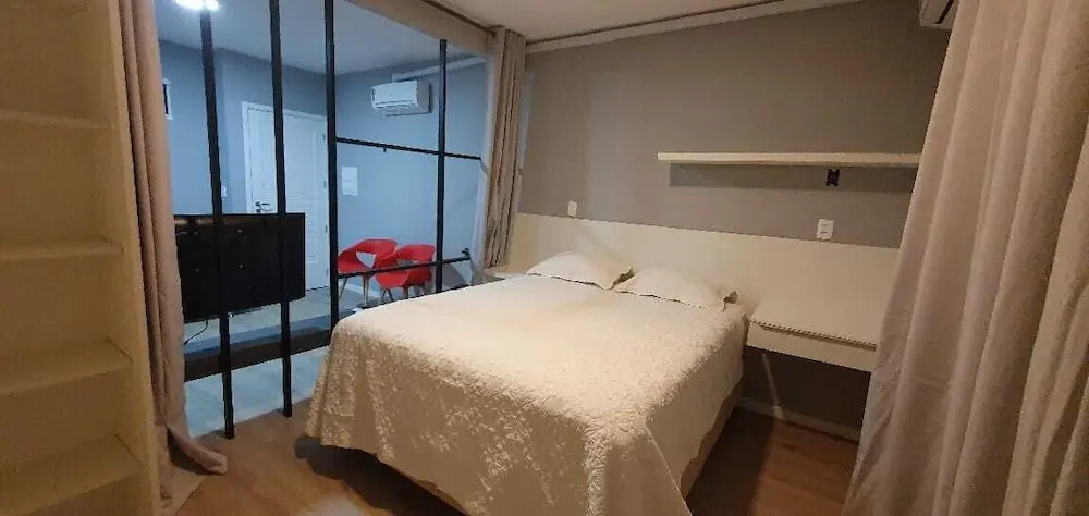 Yes Hotel