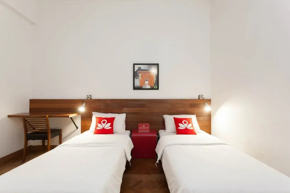 ZEN Rooms Raja Chulan