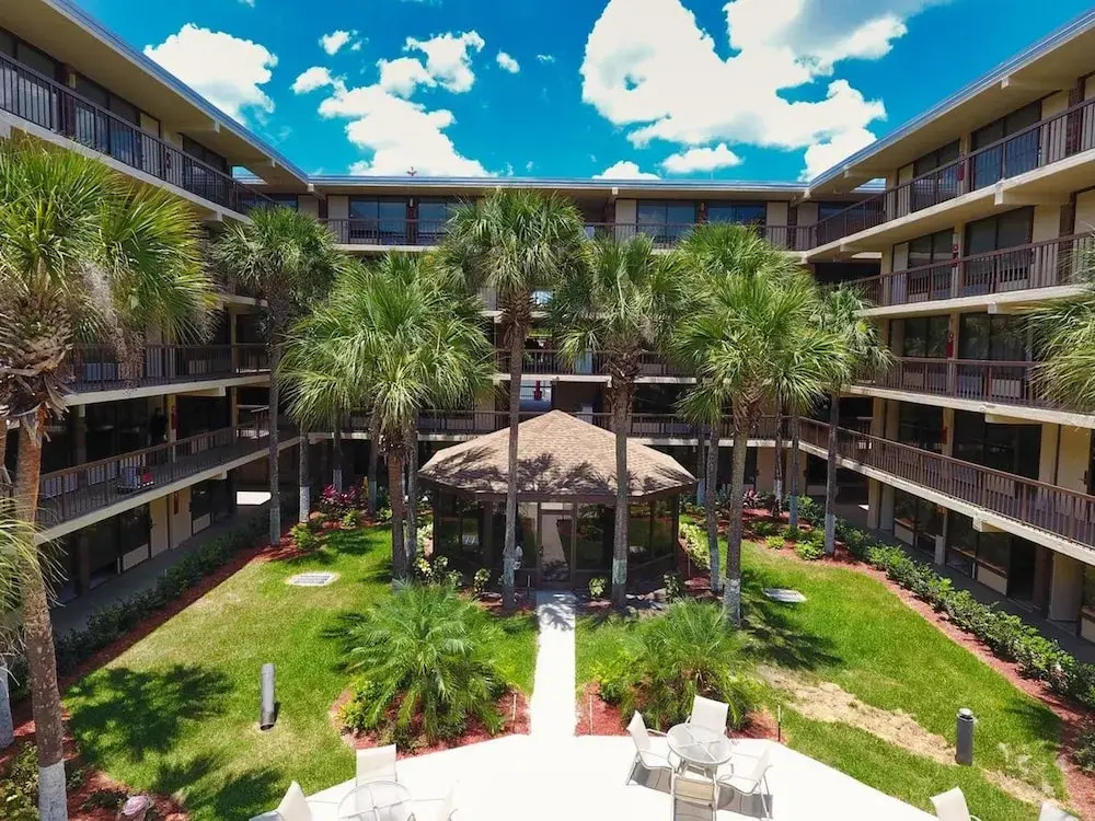 Banyan Hotel & MicroSuites