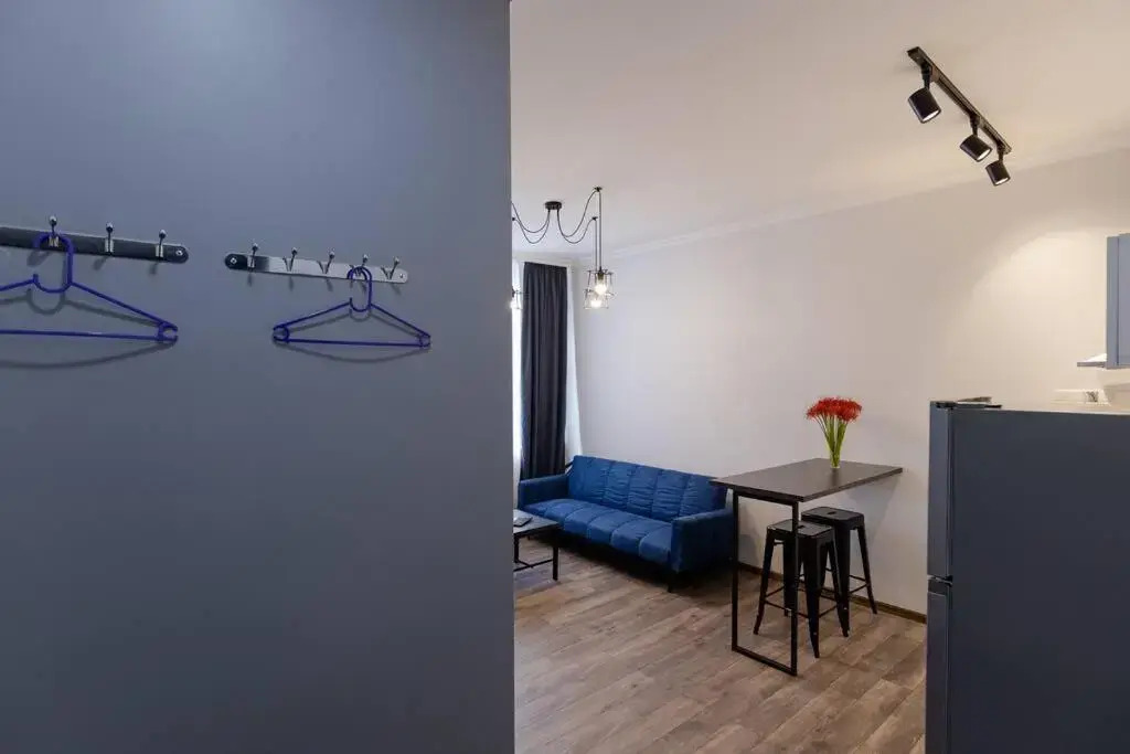1BR apt In Old Batumi 2 min to Era square