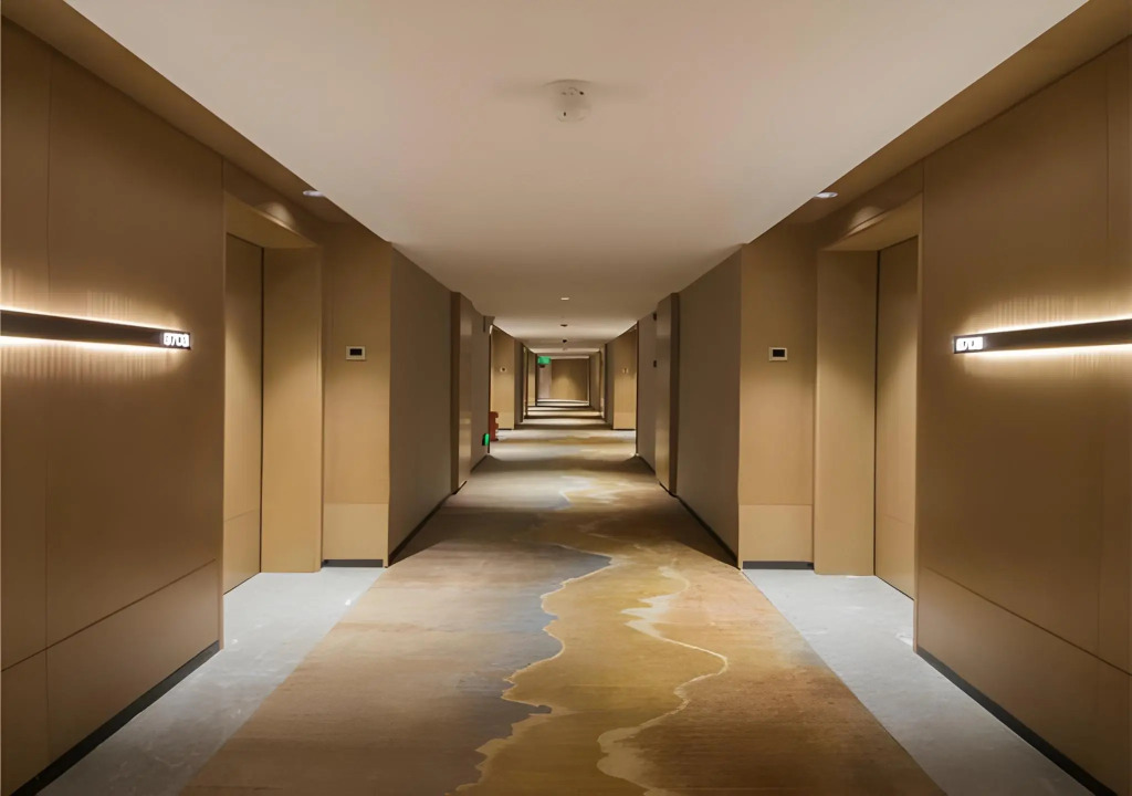 Echeng Hotel Changsha Evening News