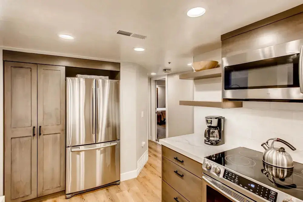 Park Station 213 2 Bedroom Condo by RedAwning