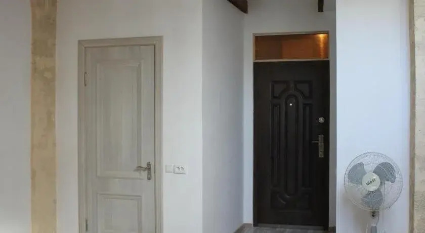 Zebra Apartments