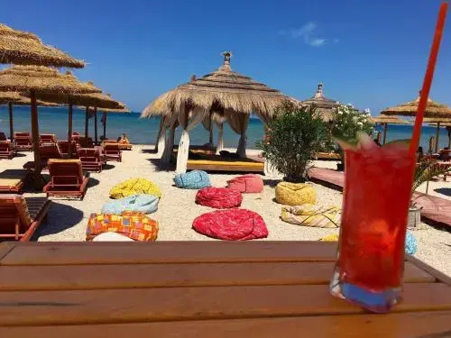 Era Beach Apartments