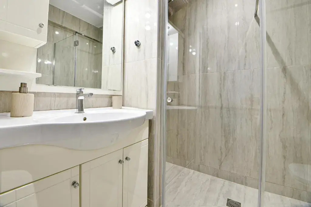 Fully-Renovated Apartment in Palaio Faliro