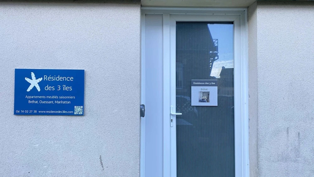 Résidence des 3 îles, en plein centre-ville, à 5 min des plages, 3 appartements neufs