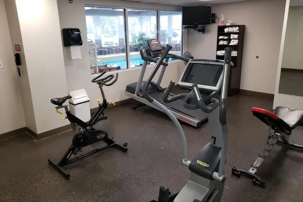 Comfort Inn & Suites