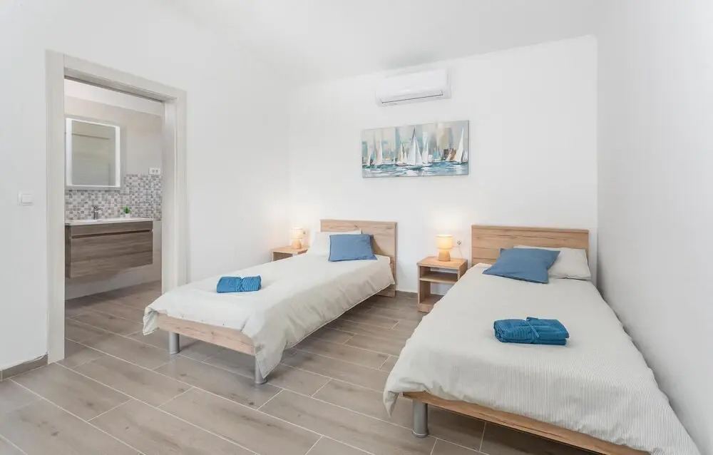 Beautiful Home In Kras