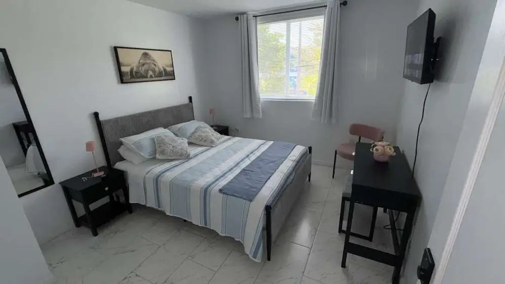 Bed & Breakfast Coconut Grove Miami