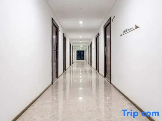 Yiju Smart Homestay (Wuyue Plaza)