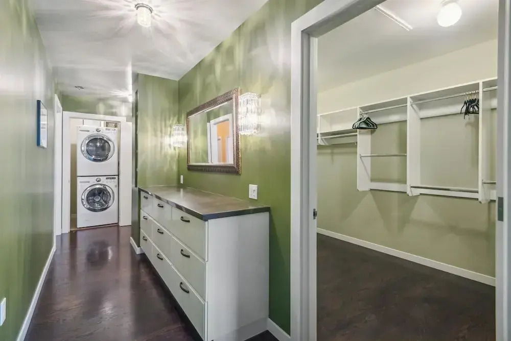 Violet Suites PDX