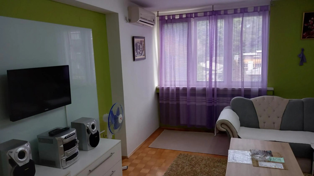 Apartman centar lux