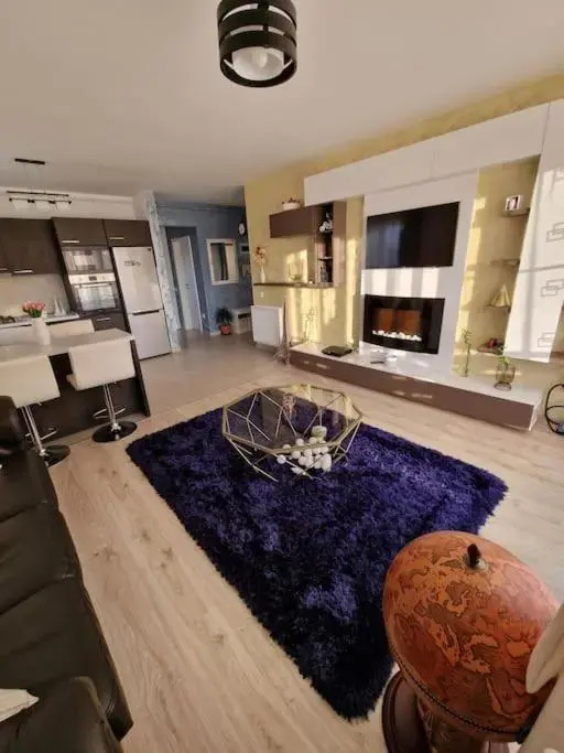 Apartament 3 camere Avantgarden