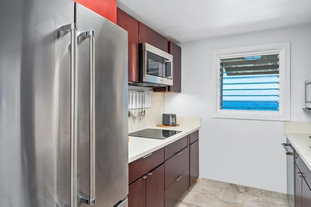 Big Island Keauhou Surf & Racquet 181 2 Bedroom Townhouse
