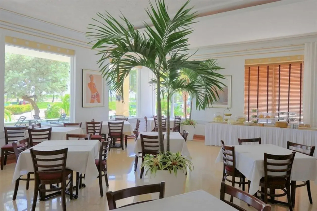 Avalon Hotel