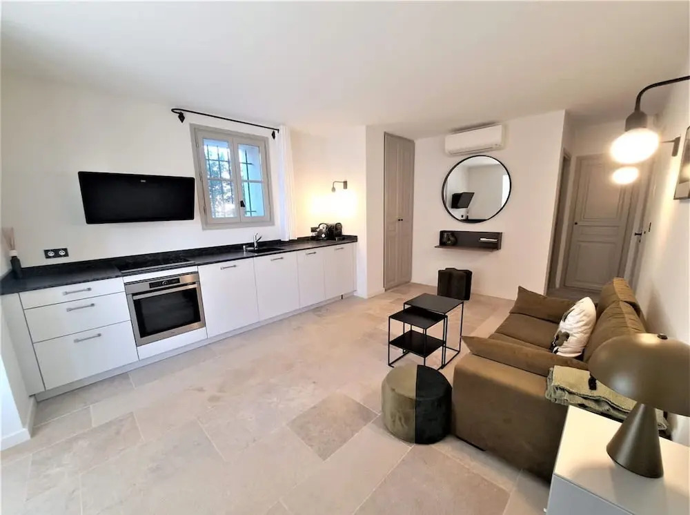 Prestigious Villa in Heart of Saint Remy de Provence