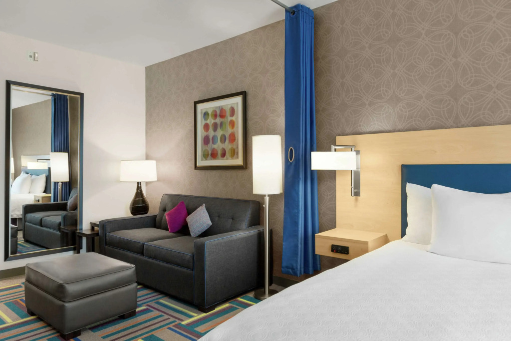 Home2 Suites by Hilton Austin North/Near the Domain, TX