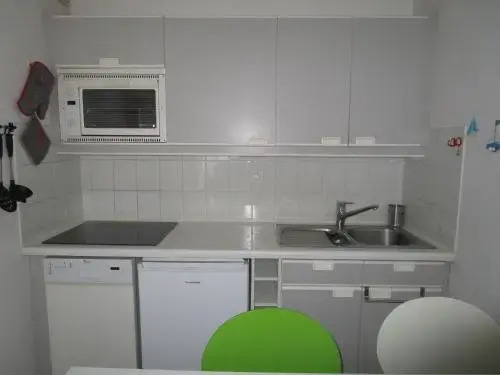 Rental Villa Place Guynemer