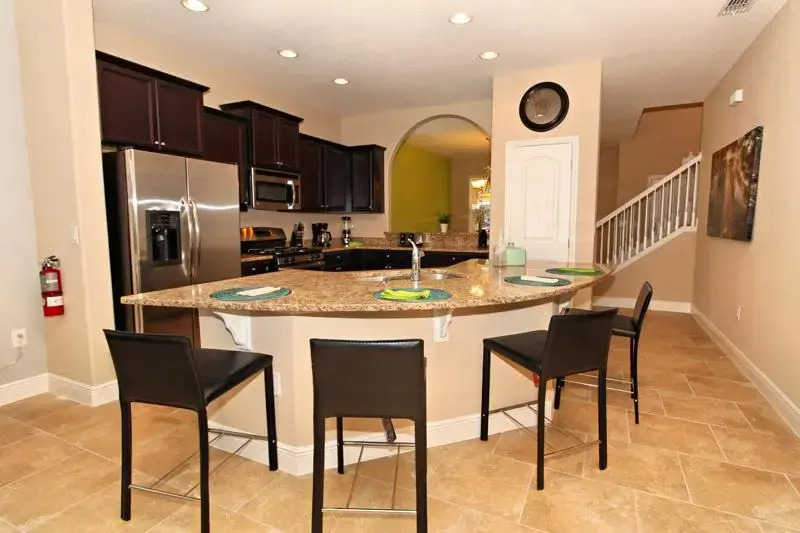 4412 Acorn Court 5 Bedrooms, +3 Bathrooms