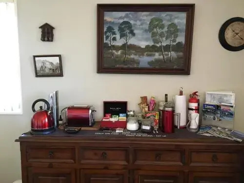 Oma Ell's B&B
