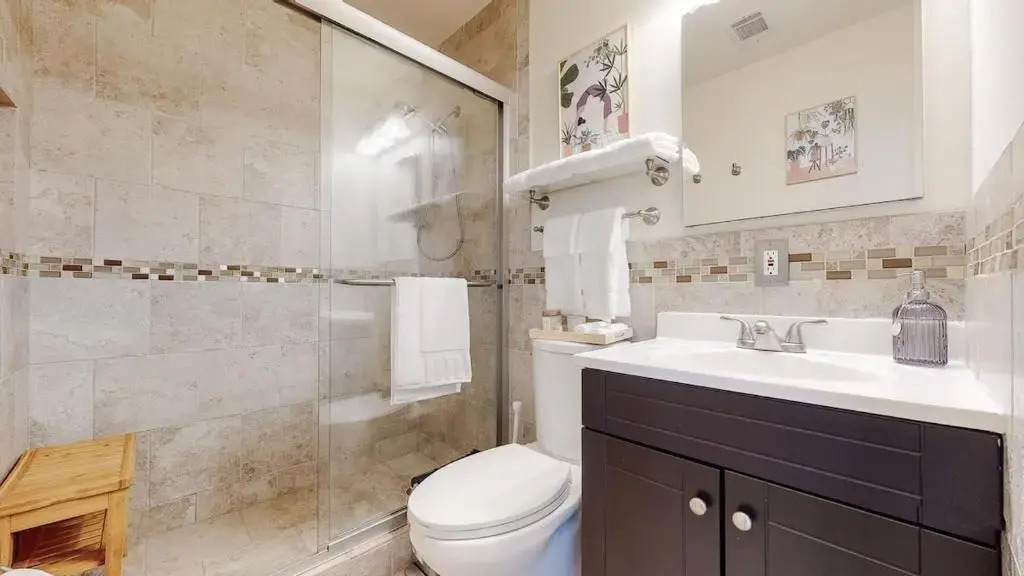 PRIVATE 4BR Near LAX & Beaches Playa Vista