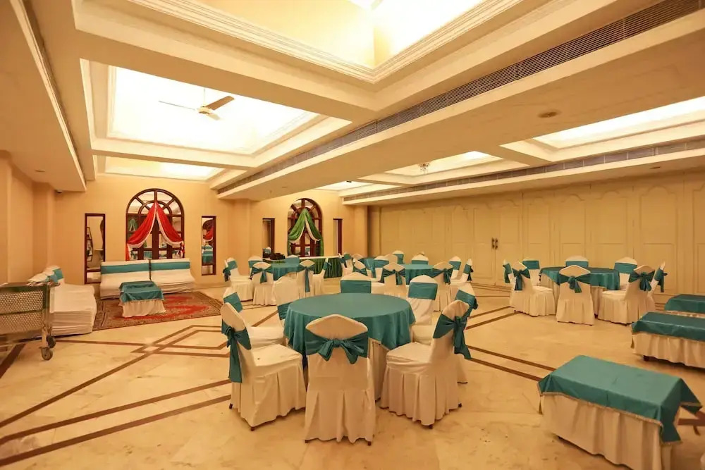 OYO Flagship 11406 Indira Nagar