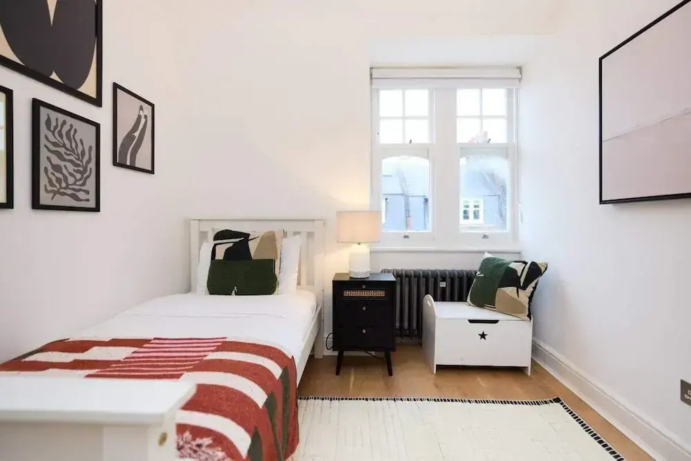 The Belsize Park Place - Charming 6bdr Home With Garden