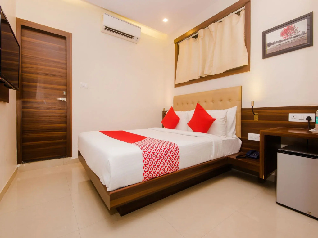 OYO 14984 Hotel Mumbai International