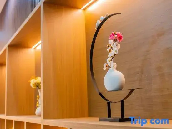 Xuwen Yunduo Smart Hotel (Jingang Avenue)