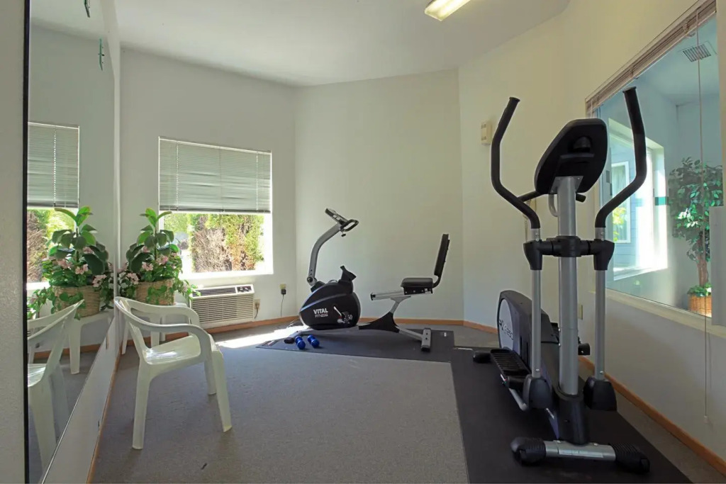 Americas Best Value Inn & Suites-Forest Grove/Hillsboro