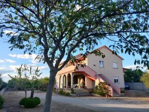 Apartments Nenadic