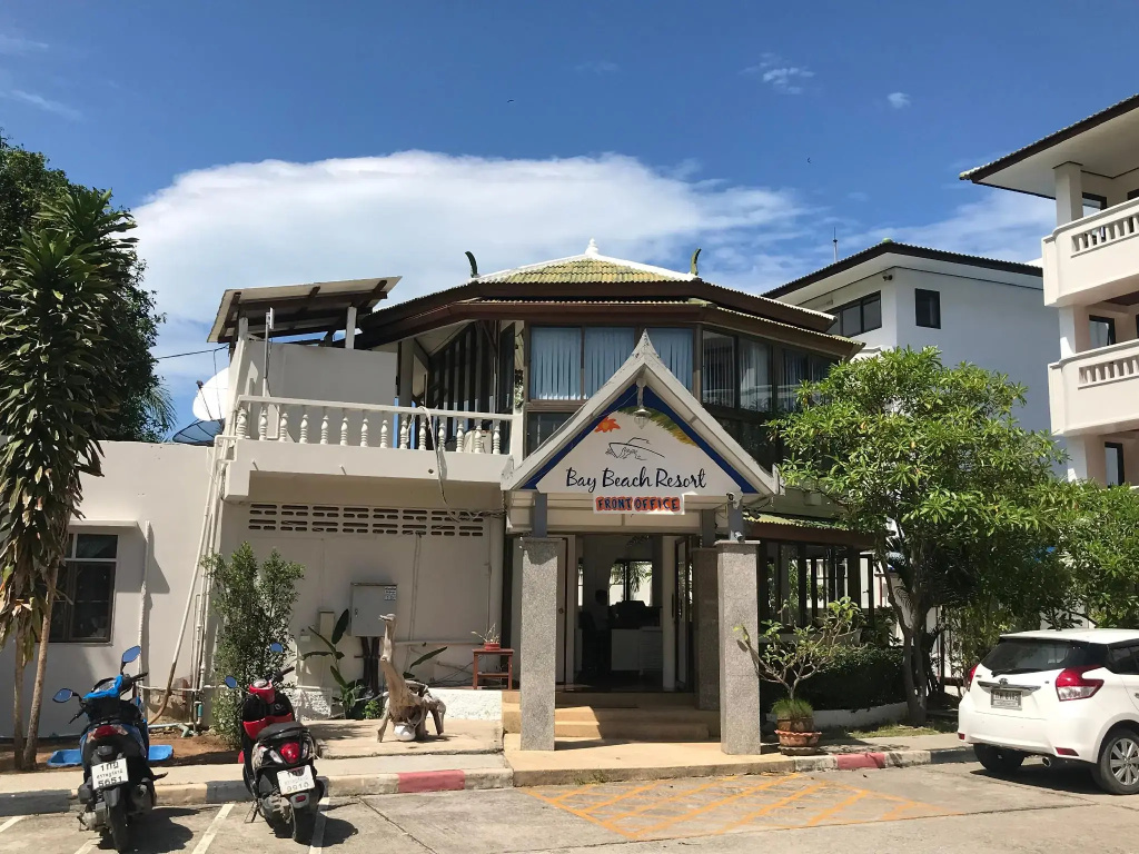 Bay Beach Resort