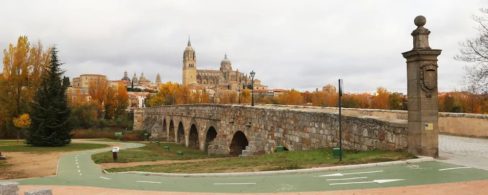 Apartamento Turísticos Puente Romano P1 1-C